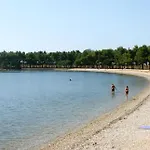 Novigrad 6951a Апартаменты *