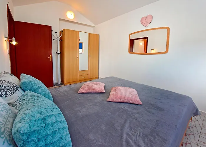 Lägenhet Novigrad 6951a