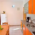 Novigrad 6951a