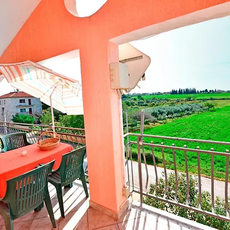 Daire Novigrad 6951a Novigrad Istria